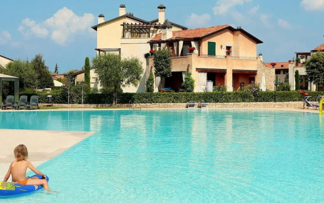 Well Kept Ground Floor Apartment near Peschiera