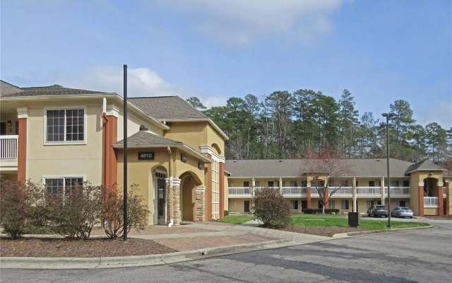 Suburban Studios Raleigh - Crabtree Valley