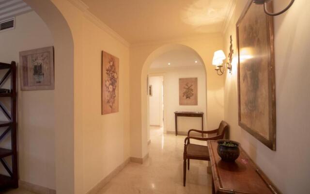 Beautiful apartment in Vasari Puerto Banus