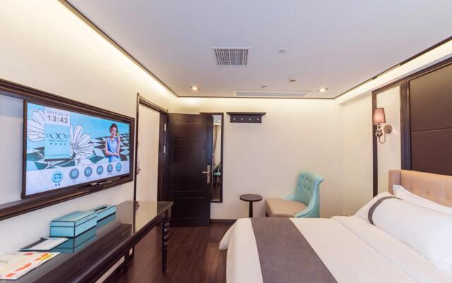 Xana Hotelle Xiamen Airport Fanghu Station Center