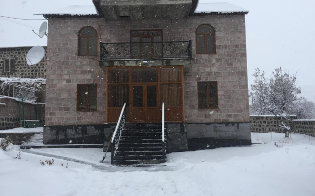 Villa Kecharetsi