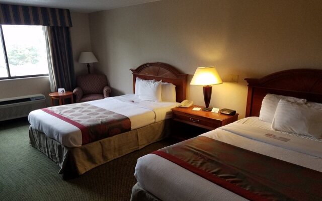 HomeTowne Studios by Red Roof Painted Post