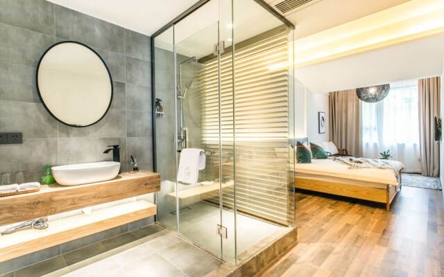 Buerju Light Luxury Hostel