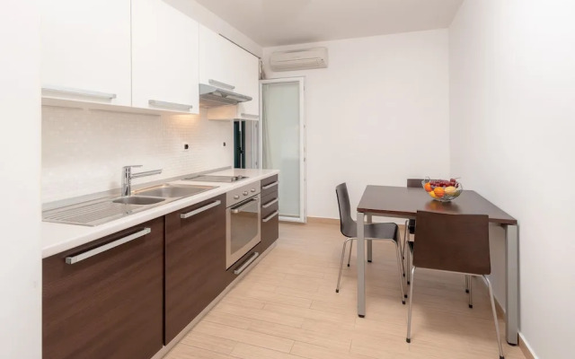 Hotel Tucepi (Private Apartments)