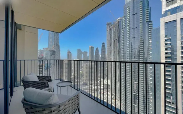 Luxury Skyscraper in the Heart of DT