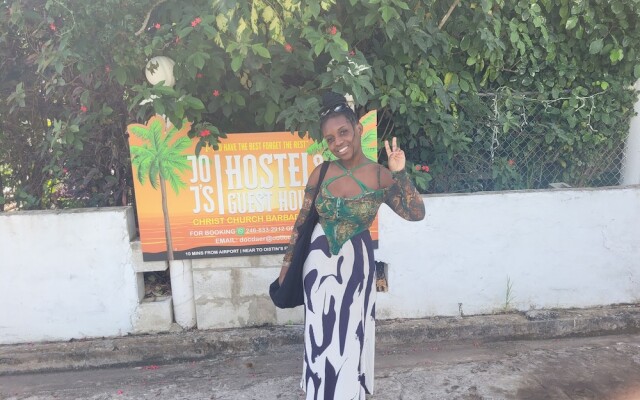 JO J'S Hostel