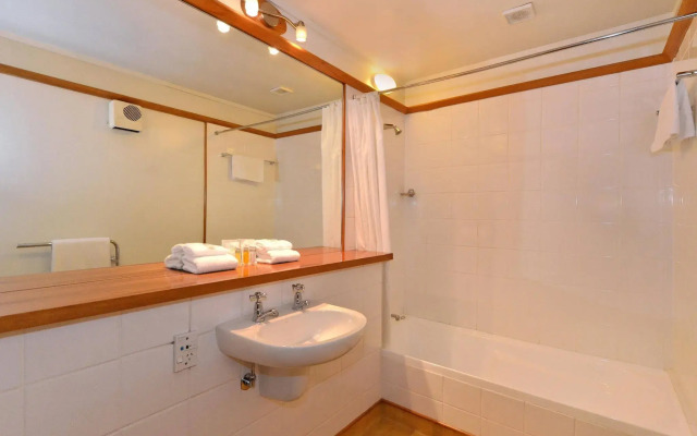 Riverside Hotel Marlborough