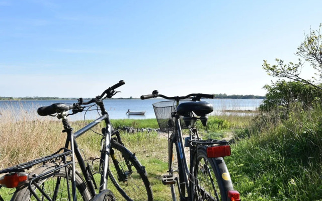 Charming Apartment in Stove With Garden