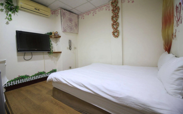 Fengjia Backers Hostel