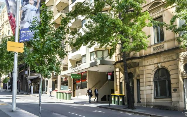 Metro Apartments on King Street