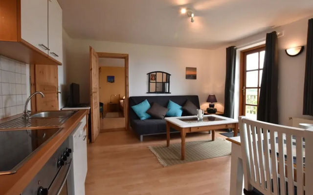 Ethereal Apartment in Stove With Garden