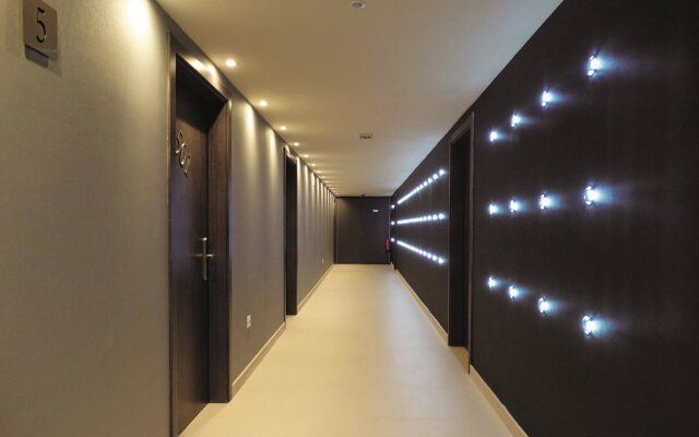 Bilbao City Center by abba Suites