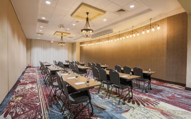 Homewood Suites by Hilton North Charleston