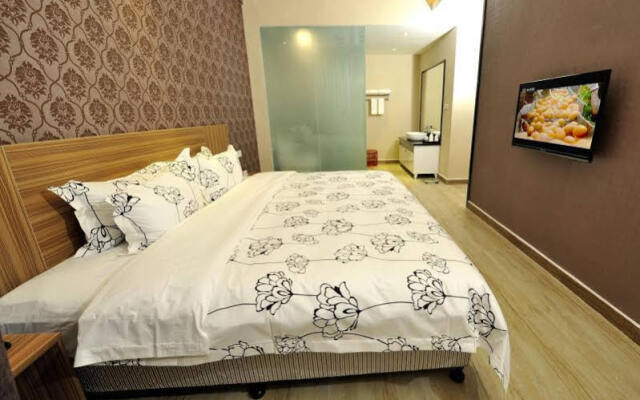 Longyuang Gorgeous Hotel
