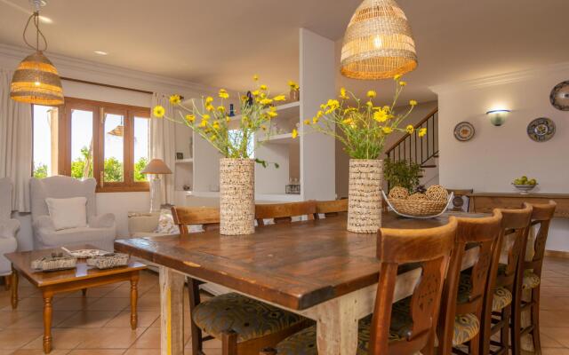 CAN PILOS - Apartment with terrace in Inca. Free WiFi