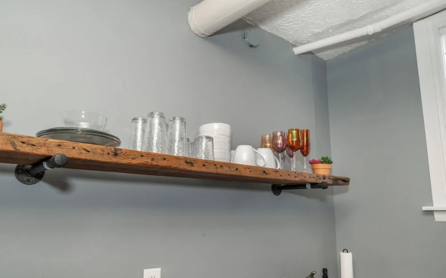Monmouth Loft 4