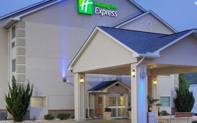 Holiday Inn Express El Dorado