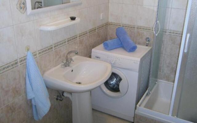 Apartments Tri Palme