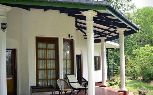 Pearl House