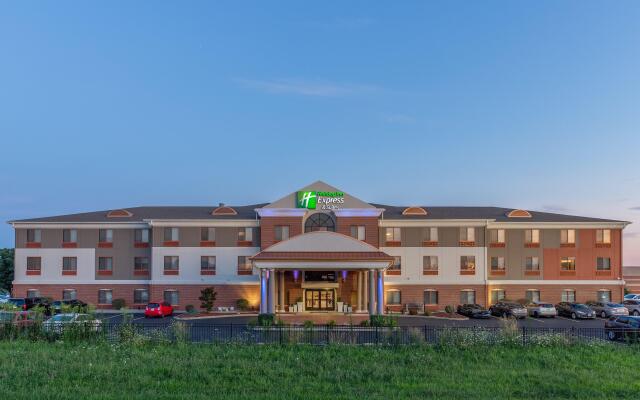 Holiday Inn Express & Suites - O'Fallon /Shiloh by IHG
