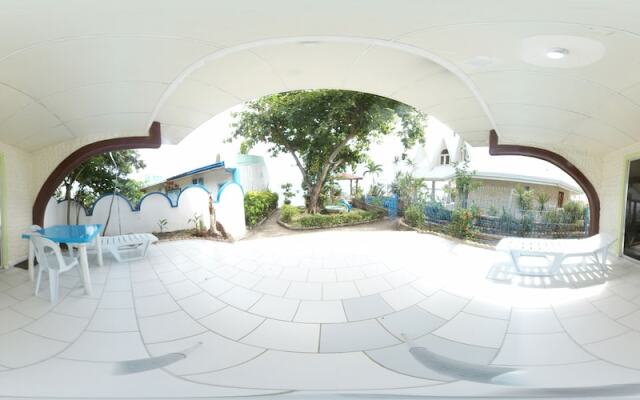 Open Sun 12 - A Place to Relax