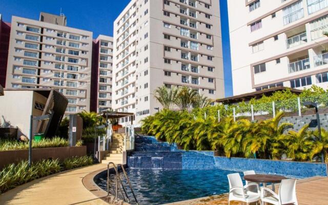 Evian Thermas Hotel Incrível no Centro de Caldas Novas com Águas Termais e Ingressos com Valores Exclusivos no Hot Park, Lagoa Termas, Náutico e WaterPark
