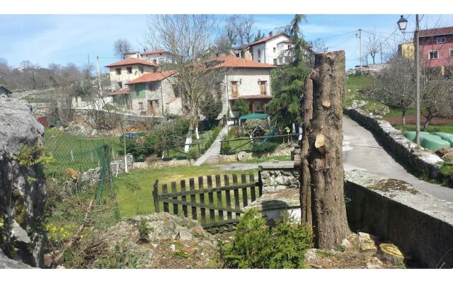 Cosy Holiday Home in Ortiguero With Barbeque