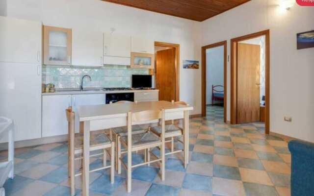 Air-conditioned Apartment 300 Meters From the sea