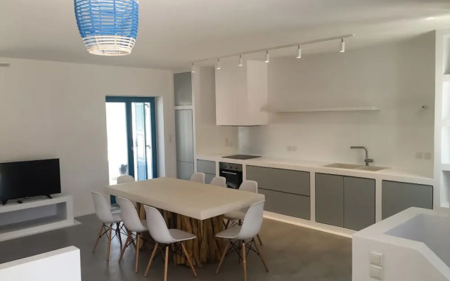 Seaside Paros Naousa