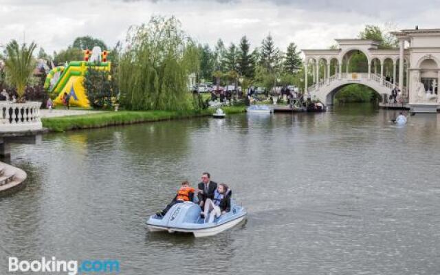 Hotel Venecia Palace