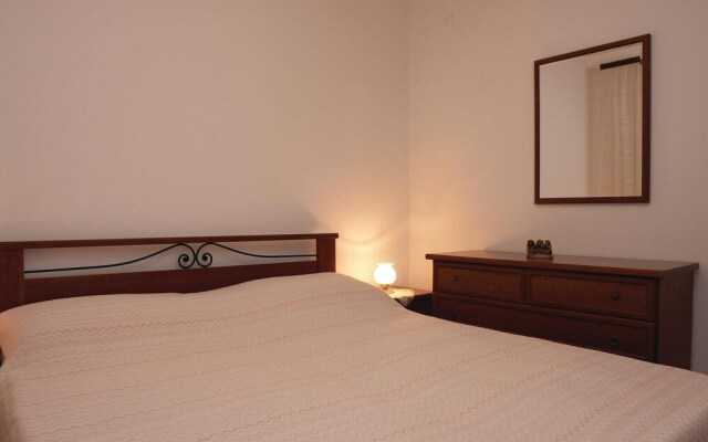 Amazing Apartment in Stinjan With 3 Bedrooms