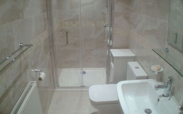 Sannan Court Holiday Apartments