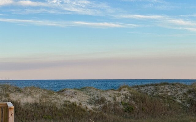 8 The Boat House Studio Bedroom Condo by RedAwning