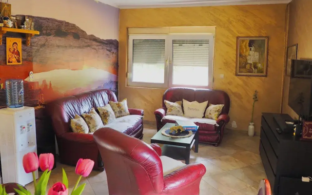 Villa Paraiso with Pool