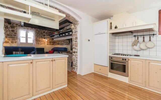 Nice Home in Preko With Wifi and 2 Bedrooms