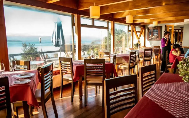 Hosteria Entre Lagos