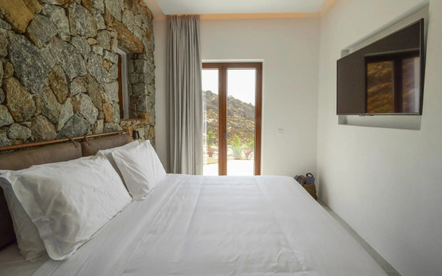 Charisma Hotel and Wellness Suites