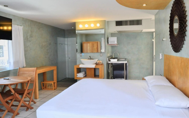 Hotel Rio Malecon