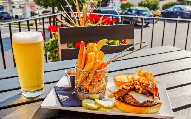 Best Western Plus Waltham Boston