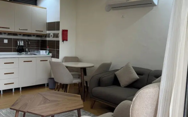 Cascadia Serviced Apartments
