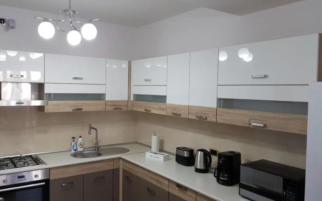 Eme Apartments 2