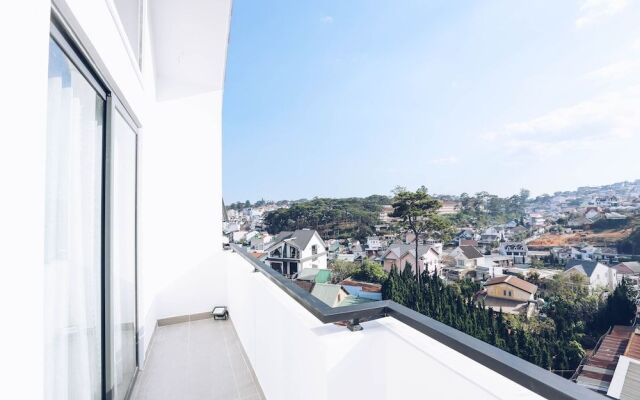 TTR Studio Apart Hotel