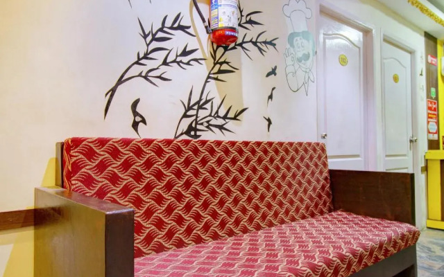 OYO Flagship 4584 India Gate