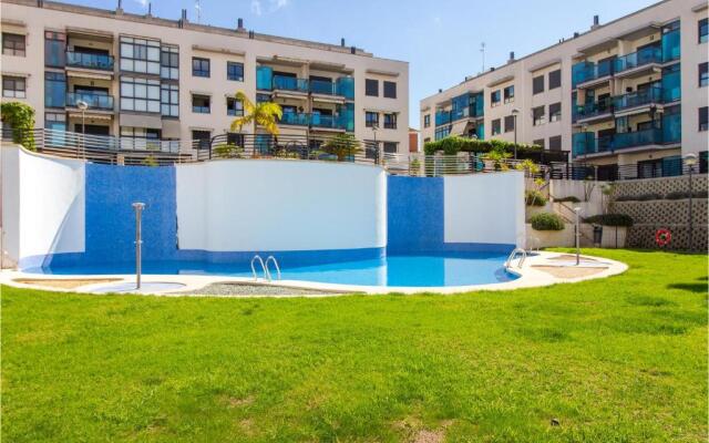 Nice apartment in Santa Pola with 2 Bedrooms, WiFi and Outdoor swimming pool