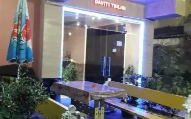 Daviti Tbilisi
