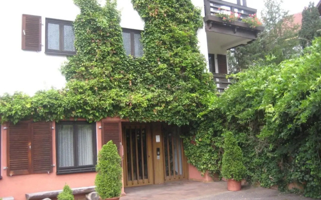 Auf dem roten Fels Appartments