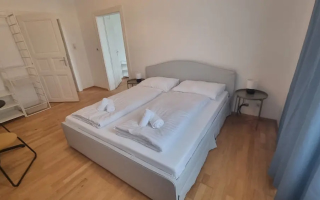 Allinone Apartments