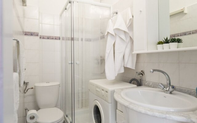 Central Apartment