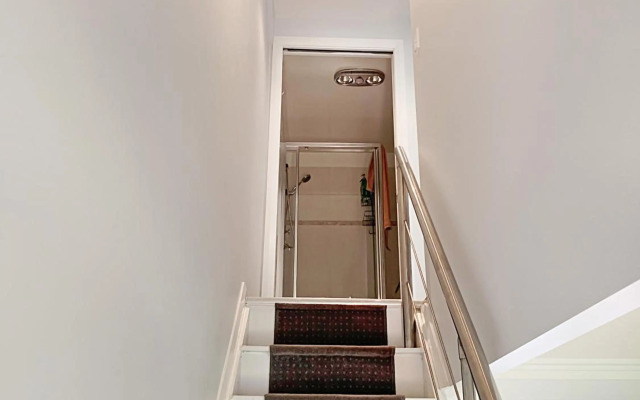 City Center - Modern 2-Bedroom Apartment