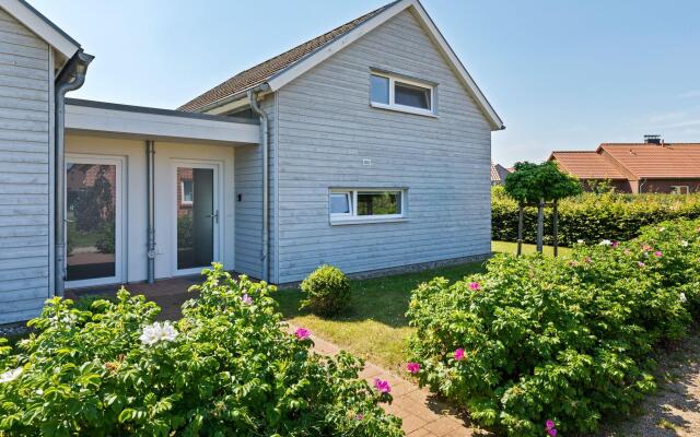 Charming Holiday Home in Zierow Near Seabeach